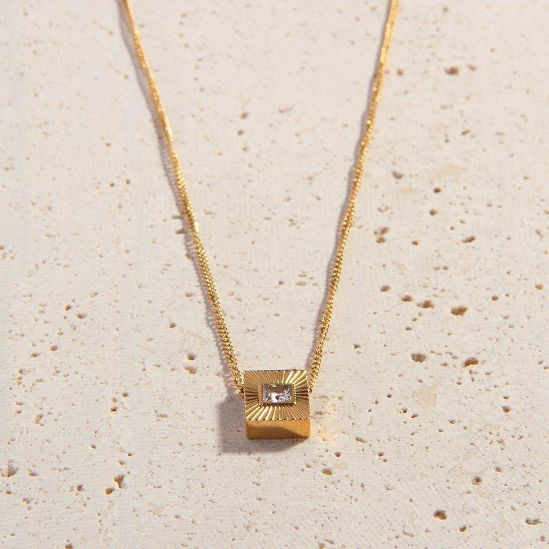 Camellia Necklace - Cali Tiger