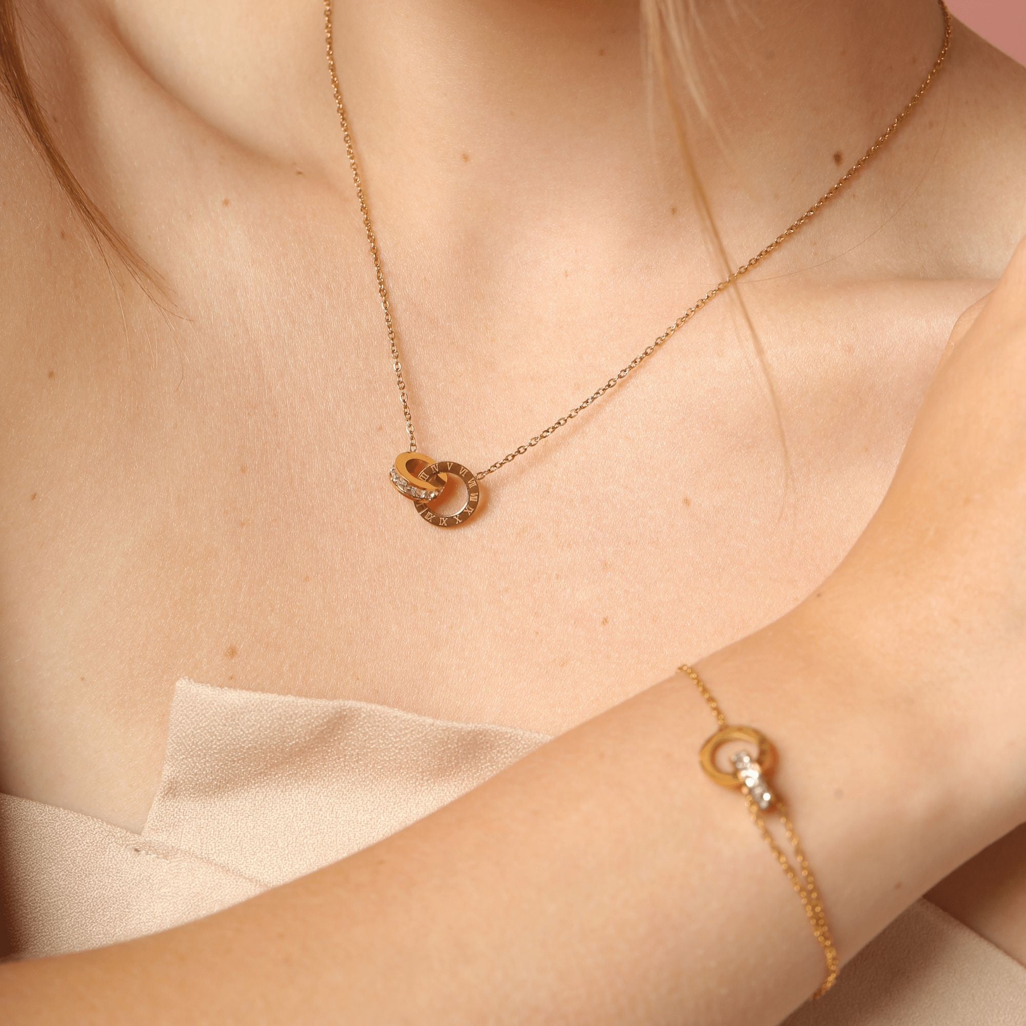 France Necklace - Cali Tiger