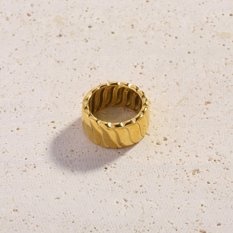 Kassandra Ring - Cali Tiger